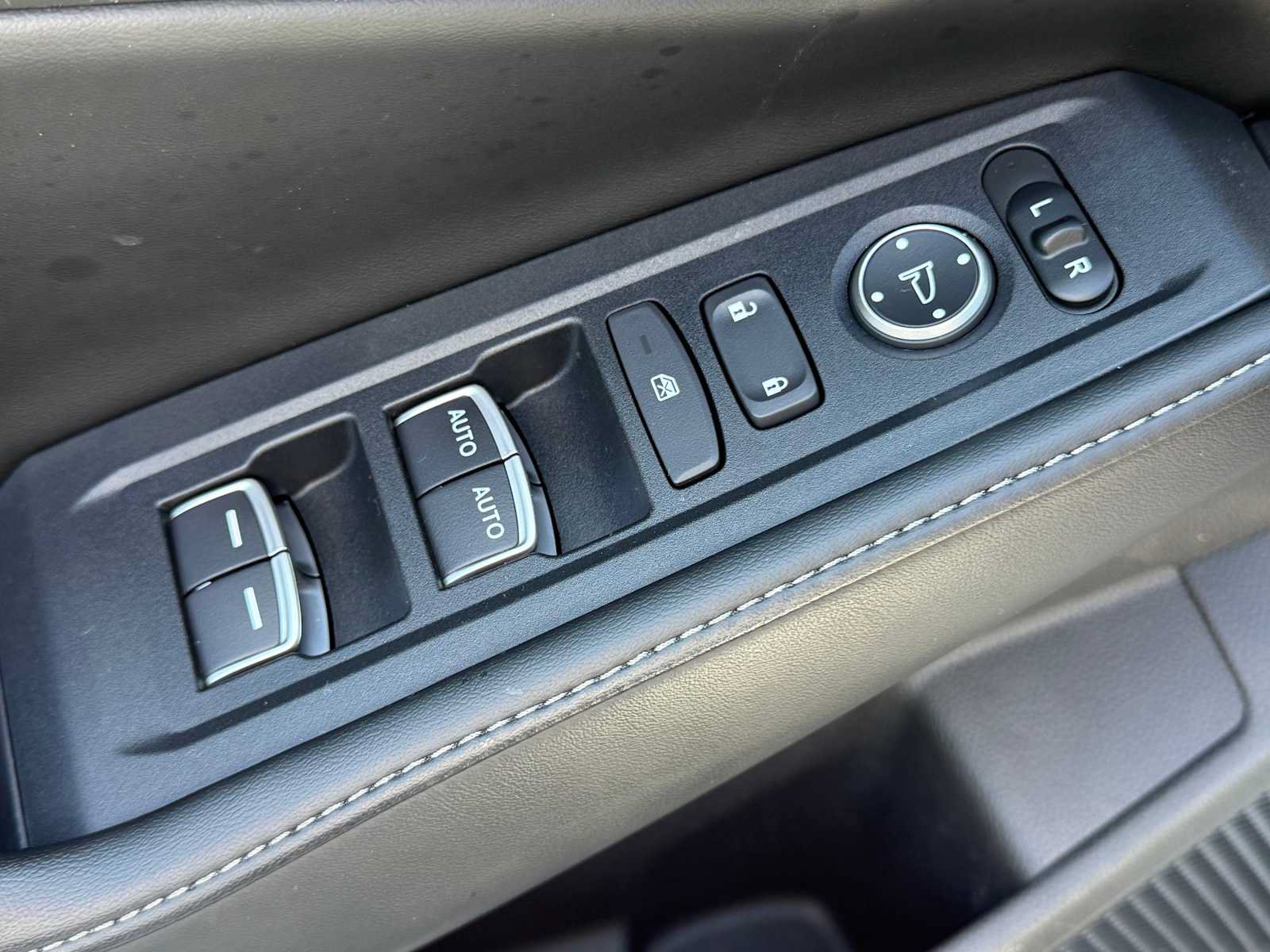 Used 2023 Honda Accord Sport image 13