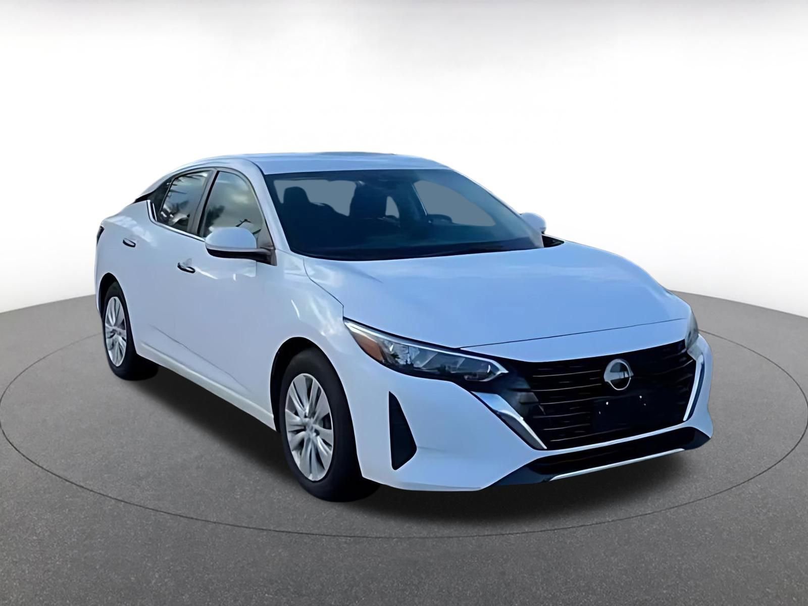 Used 2025 Nissan Sentra S FWD image 3