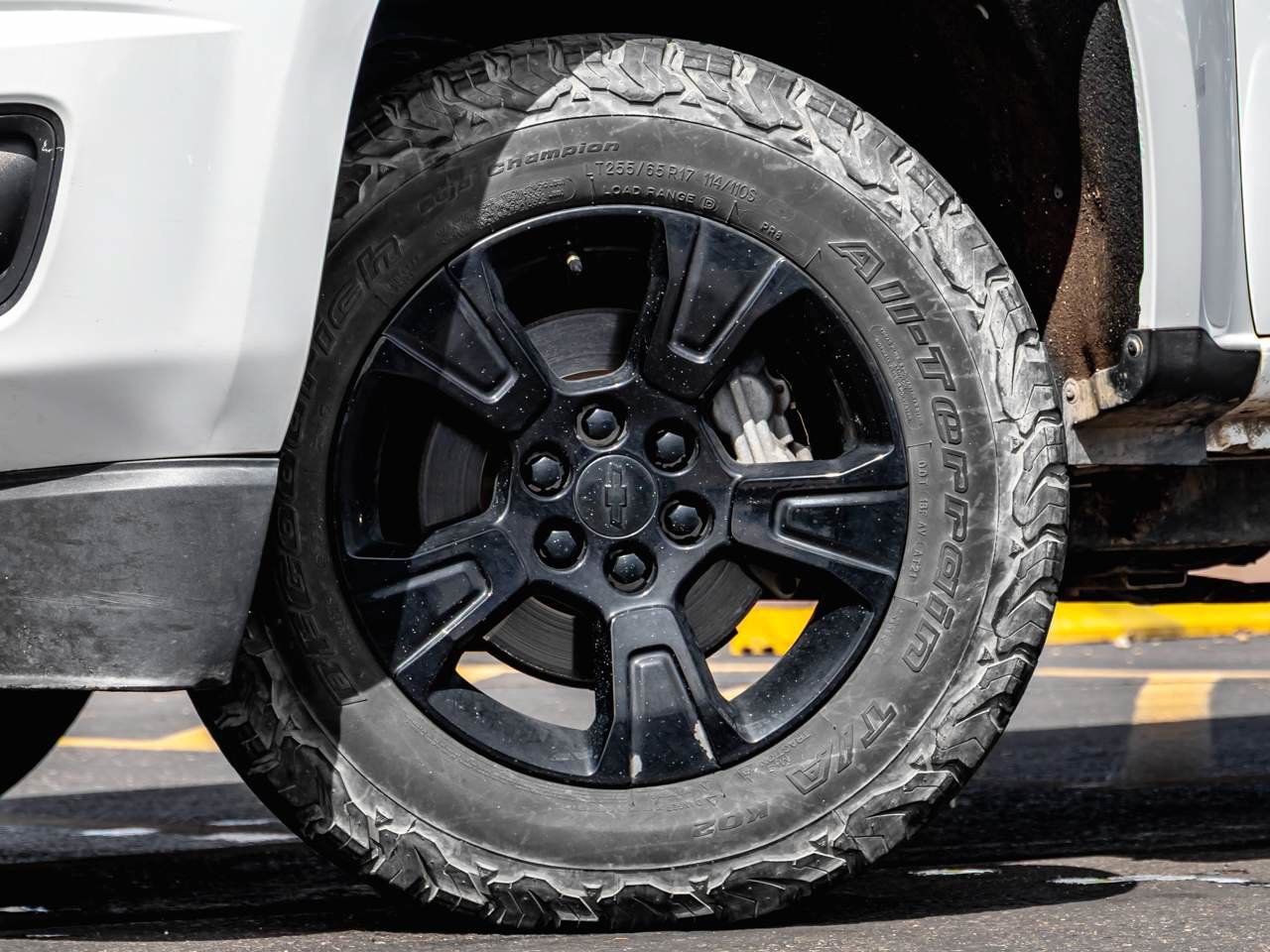 Used 2019 Chevrolet Colorado Z71 AWD/4WD image 6
