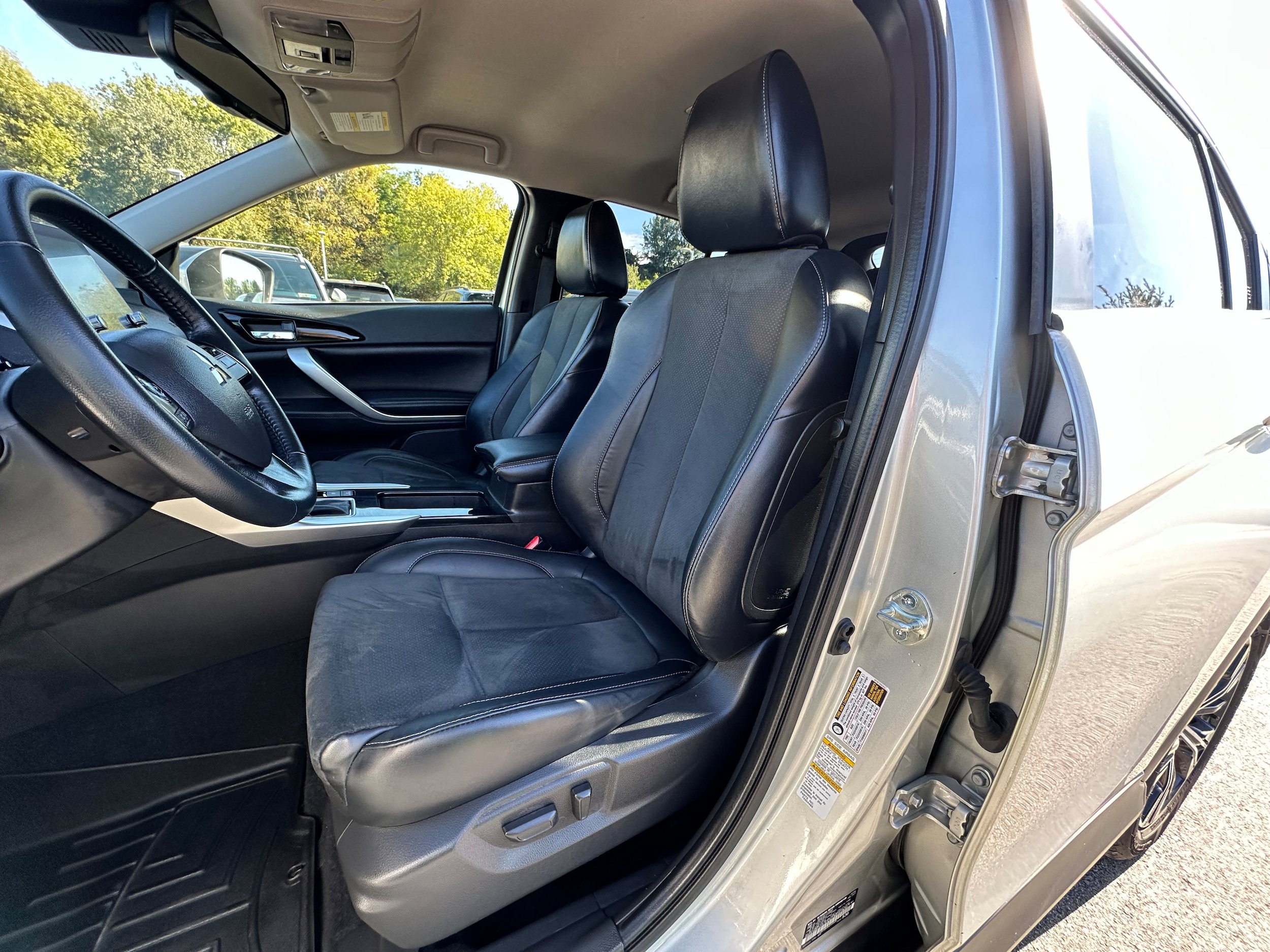 Used 2022 Mitsubishi Eclipse Cross SE AWD/4WD image 18
