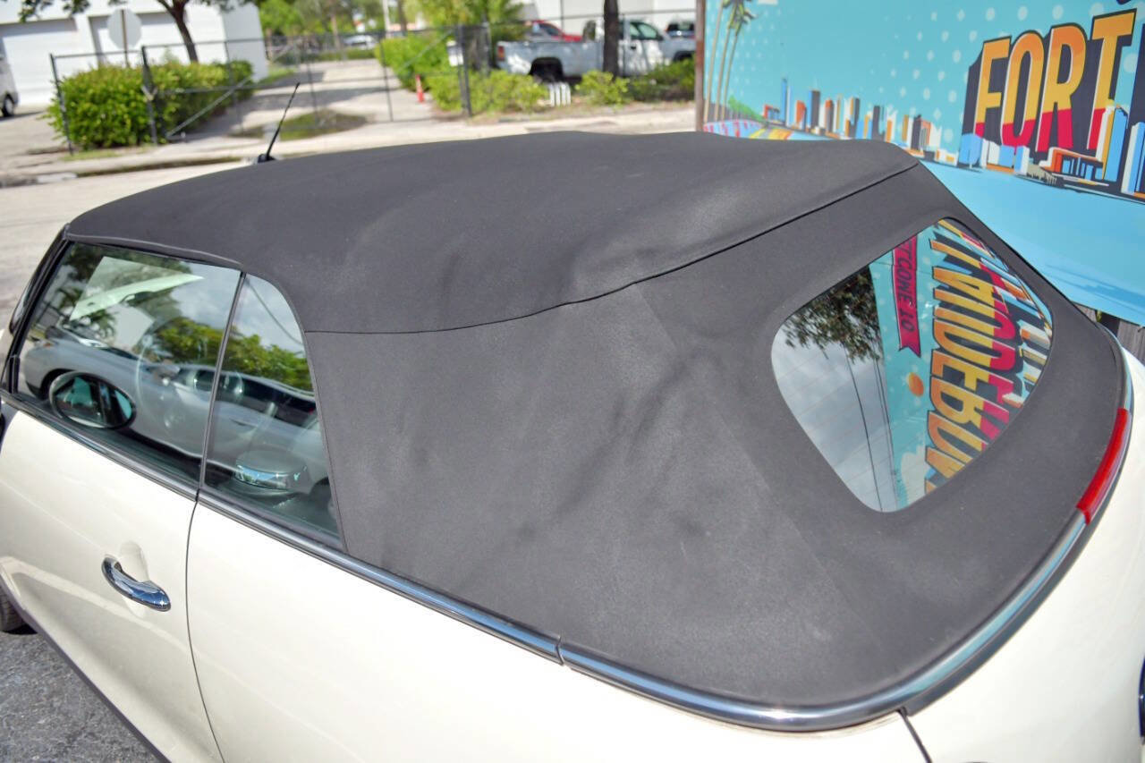 Used 2018 MINI Cooper Cooper 2dr Convertible image 2