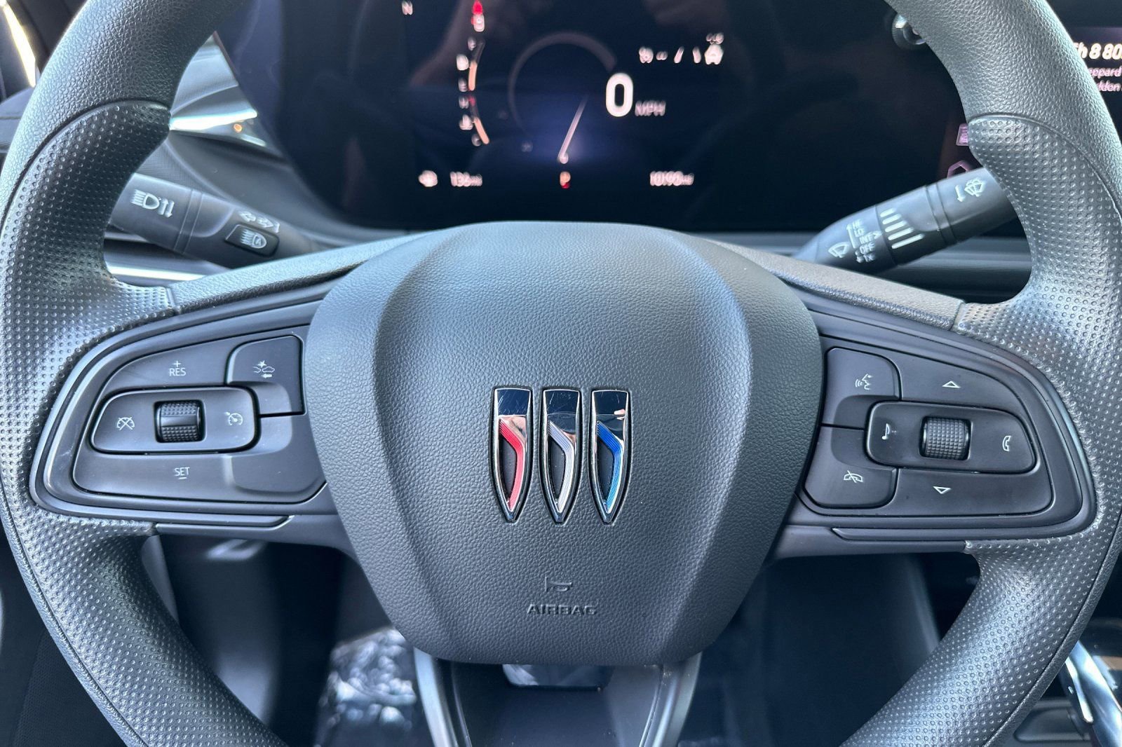 Certified 2025 Buick Envista Preferred image 23