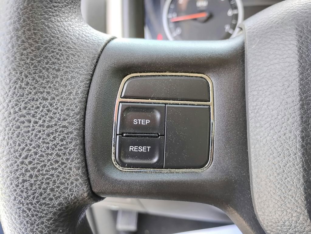 Used 2012 RAM 1500 Express RWD image 21