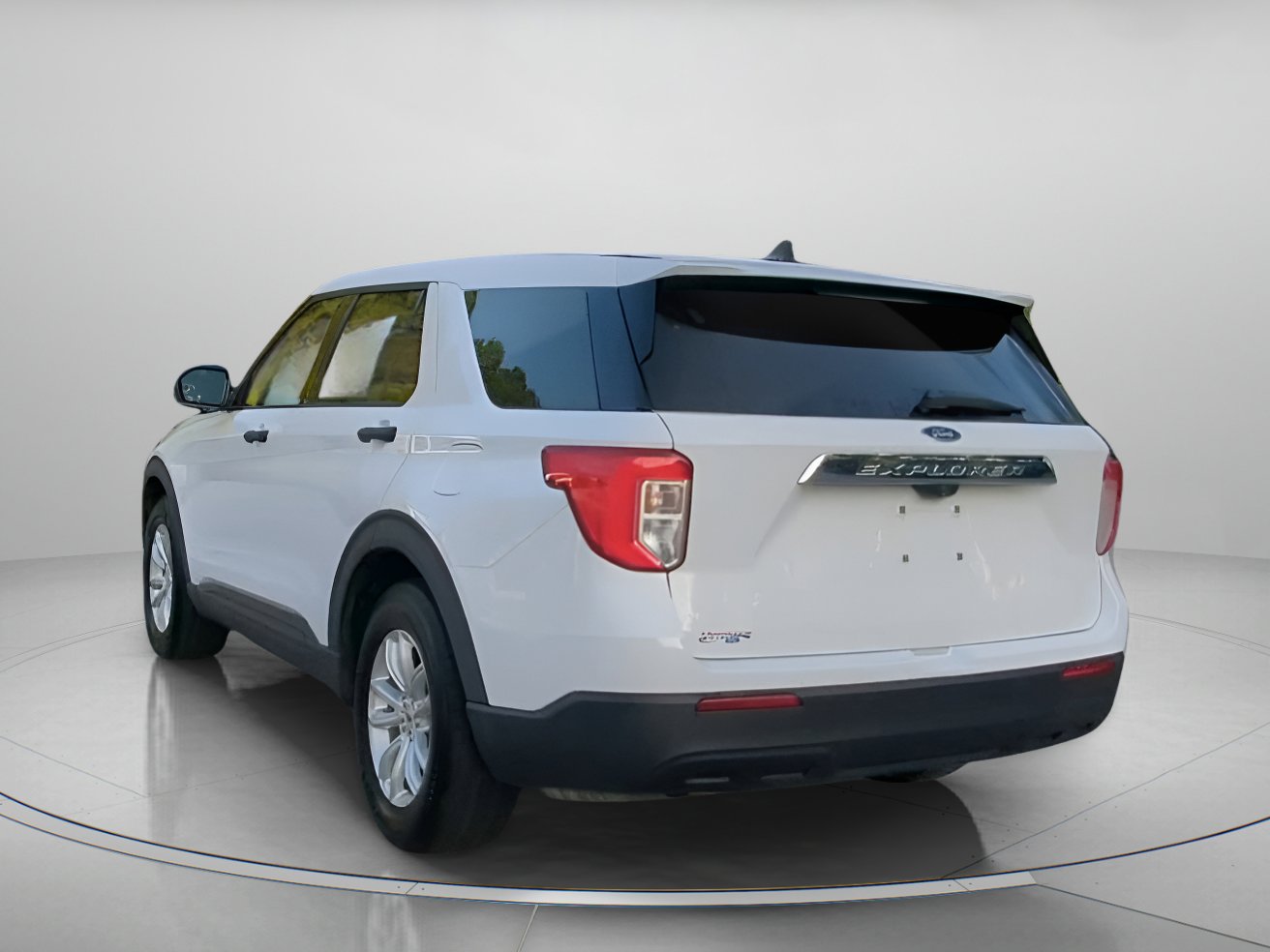 Certified 2021 Ford Explorer 2WD image 22