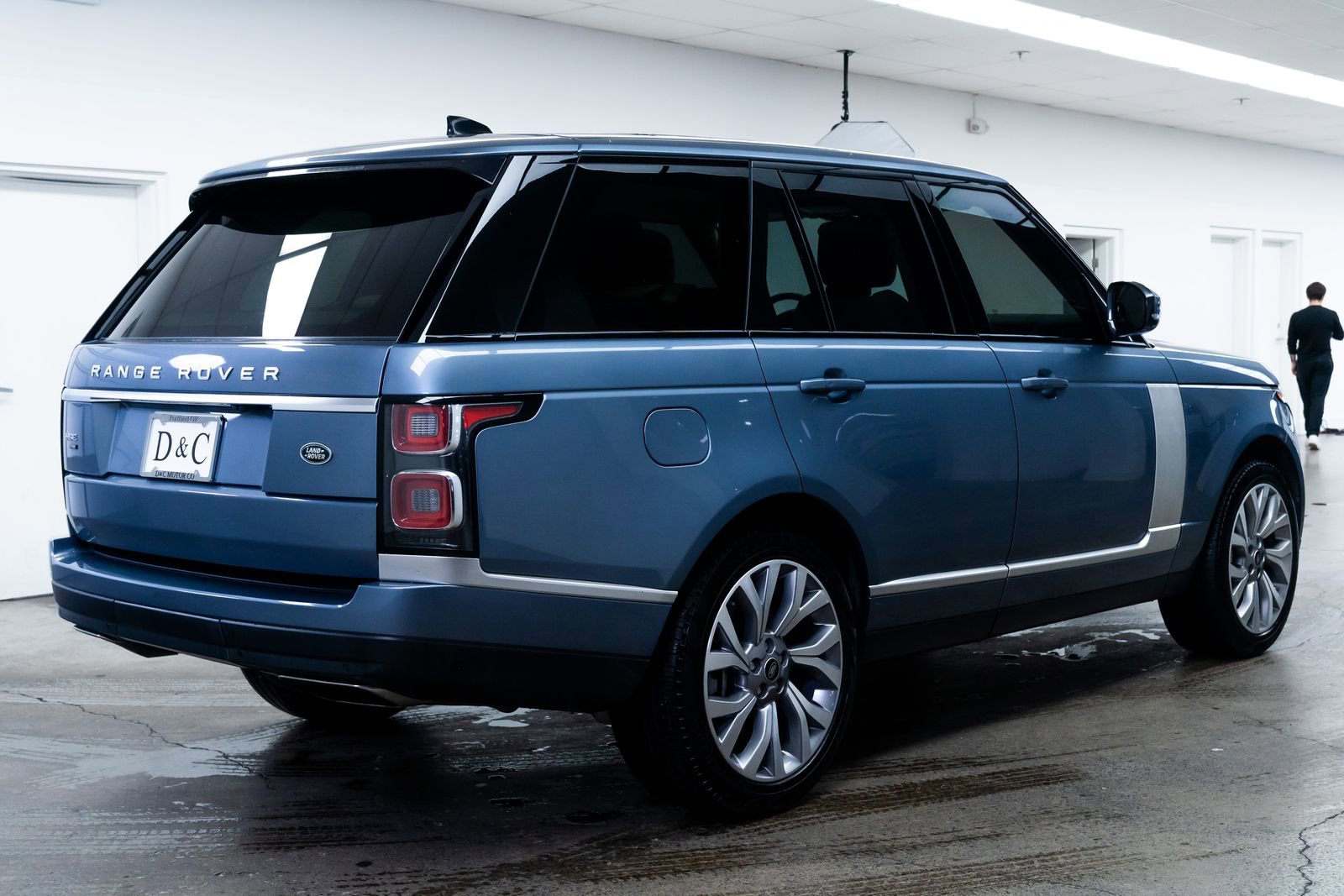 Used 2021 Land Rover Range Rover Westminster Edition image 6