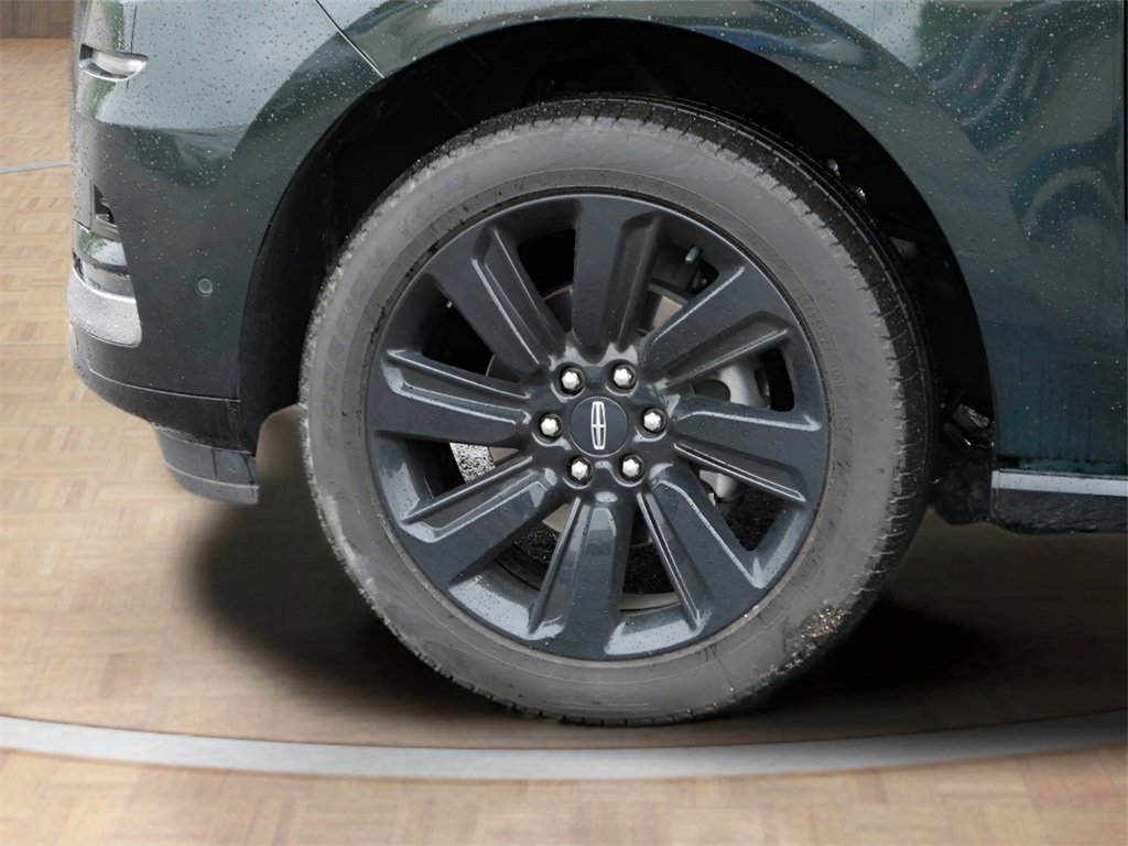 Used 2022 Lincoln Navigator Black Label image 9