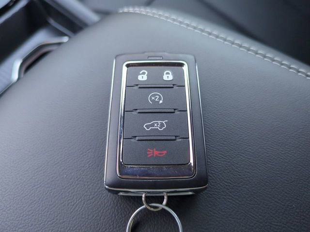 New 2025 Jeep Grand Cherokee Limited w/ Trailer Tow Package image 29