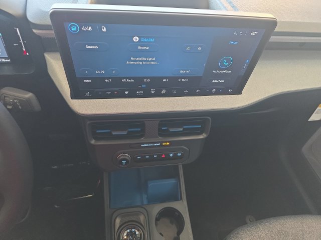New 2026 Ford Maverick XLT w/ XLT Luxury Package FWD image 20