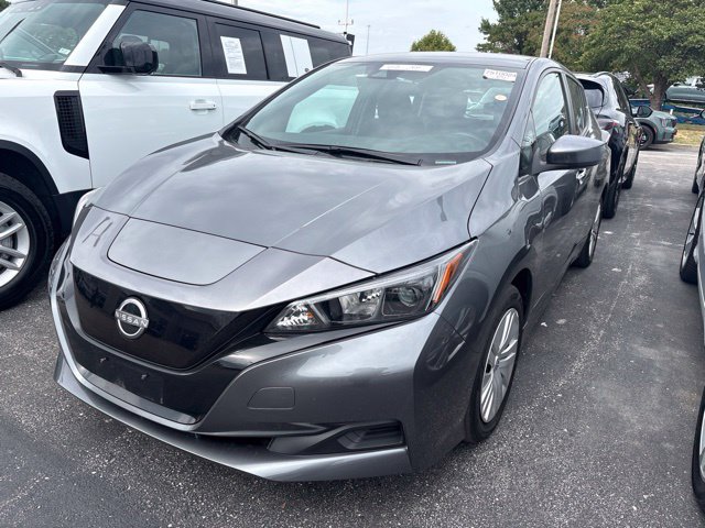 Used 2025 Nissan Leaf S FWD image 12