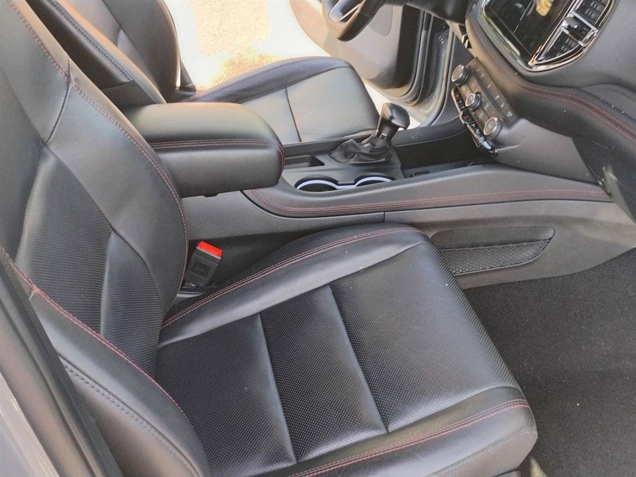 Used 2025 Dodge Durango GT AWD/4WD image 19