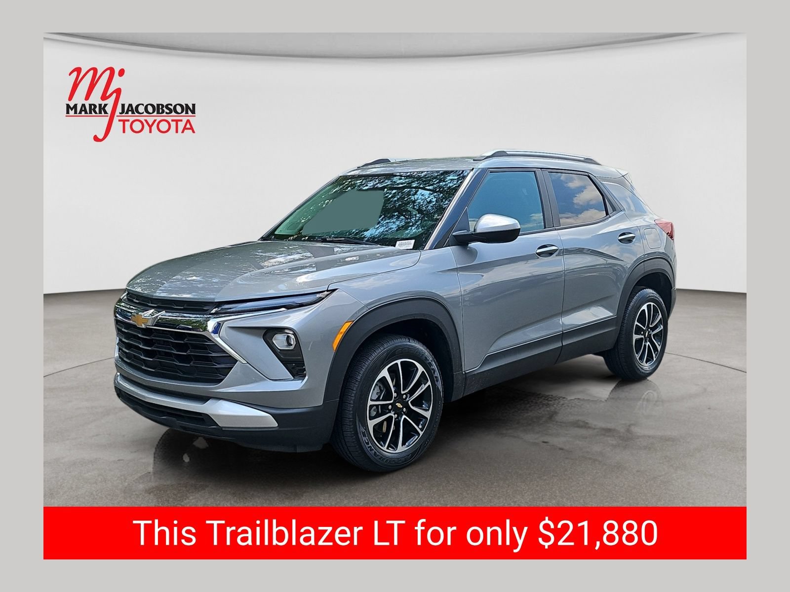 Used 2025 Chevrolet TrailBlazer LT AWD/4WD image 1