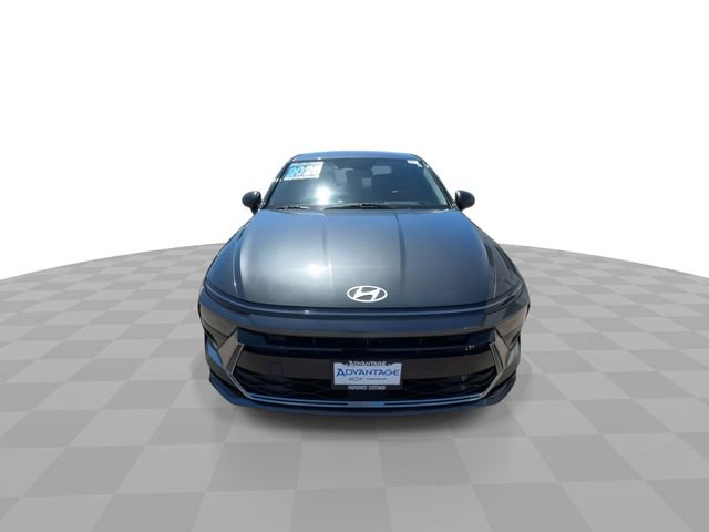 Used 2025 Hyundai Sonata SEL FWD image 3