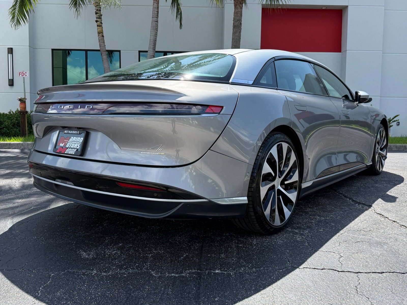 Used 2022 Lucid Air Grand Touring AWD/4WD image 19