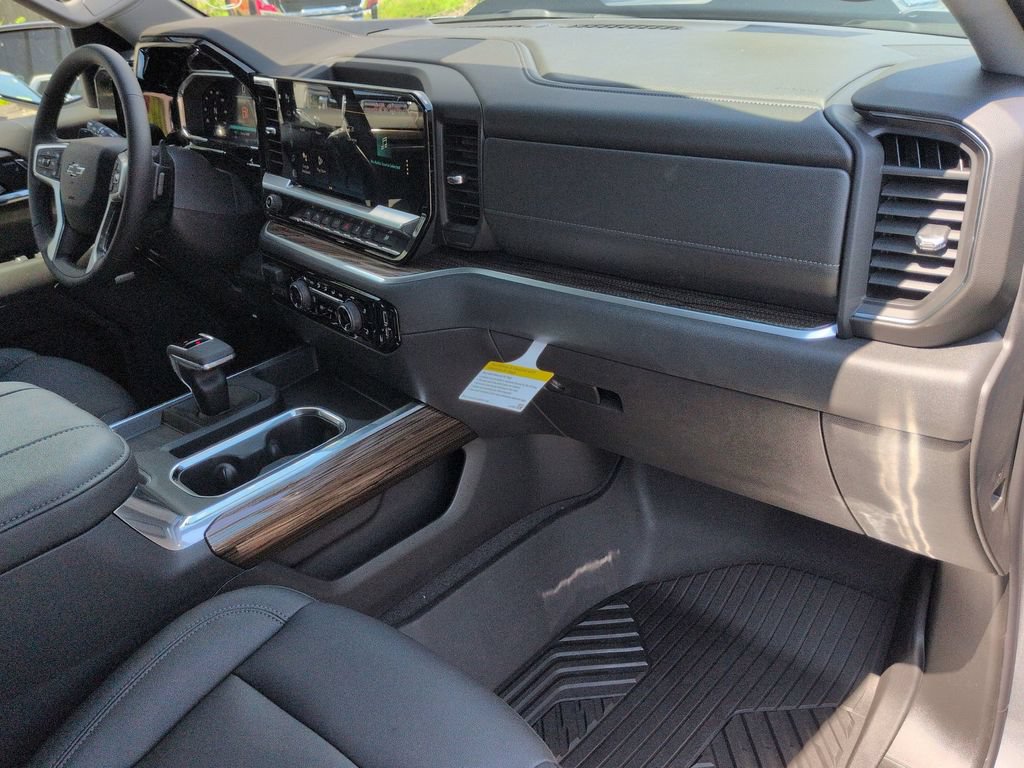 New 2026 Chevrolet Silverado 1500 LT Trail Boss w/ LT Trail Boss Premium Package AWD/4WD image 22
