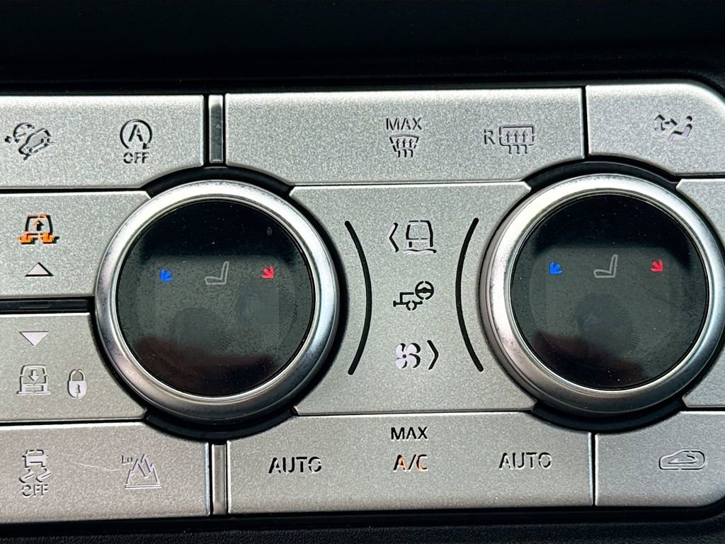 Used 2024 Land Rover Defender 110 S AWD/4WD image 22