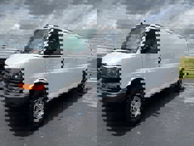 New 2025 Chevrolet Express 2500 WT w/ Enhanced Convenience Package image 4