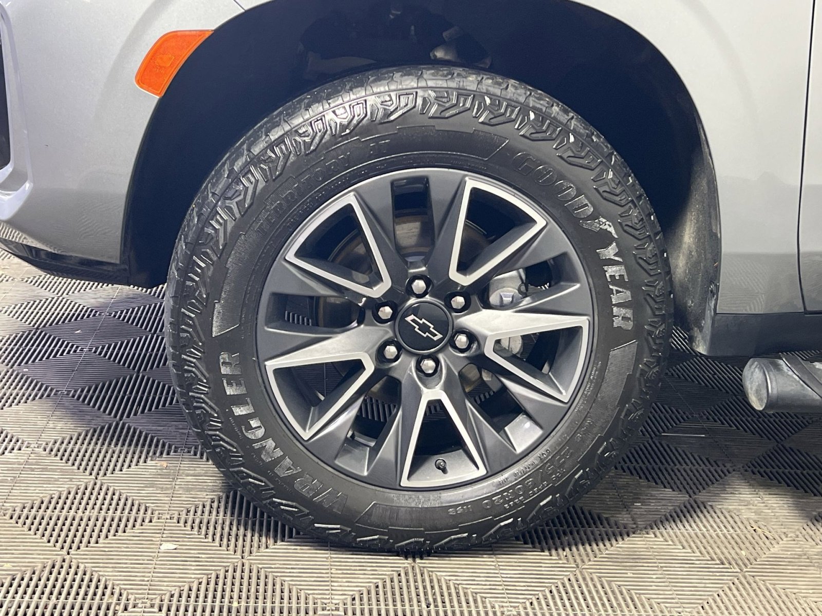 Used 2023 Chevrolet Tahoe Z71 image 12