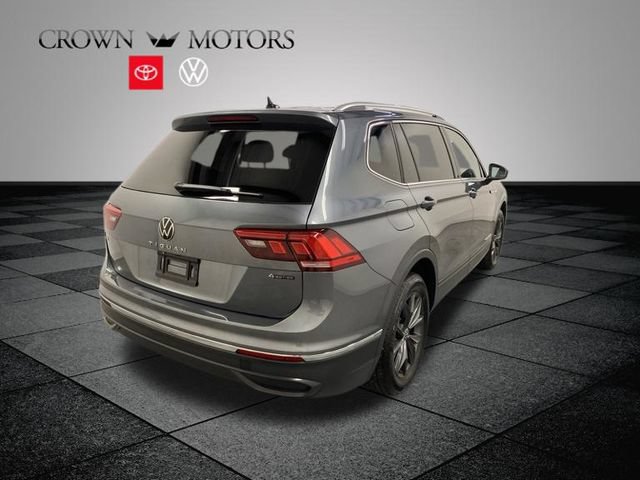 Used 2024 Volkswagen Tiguan SE AWD/4WD image 6