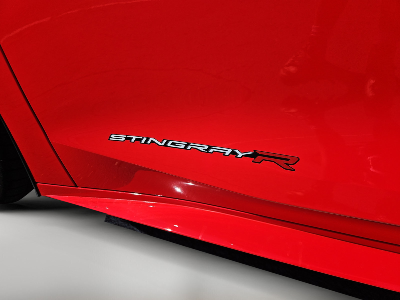 Used 2024 Chevrolet Corvette Stingray Preferred Cpe w/ Z51 Performance Package RWD image 15