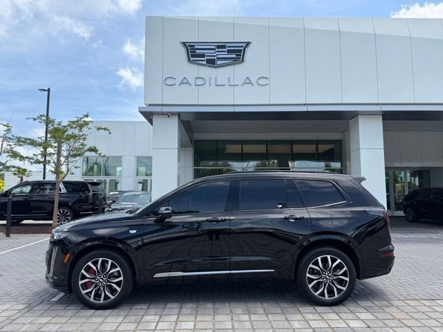 Certified 2025 Cadillac XT6 Sport AWD/4WD image 1