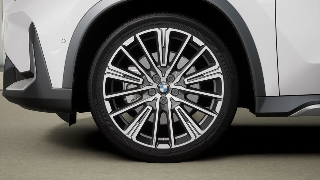 New 2026 BMW X1 xDrive28i w/ Technology Package image 7