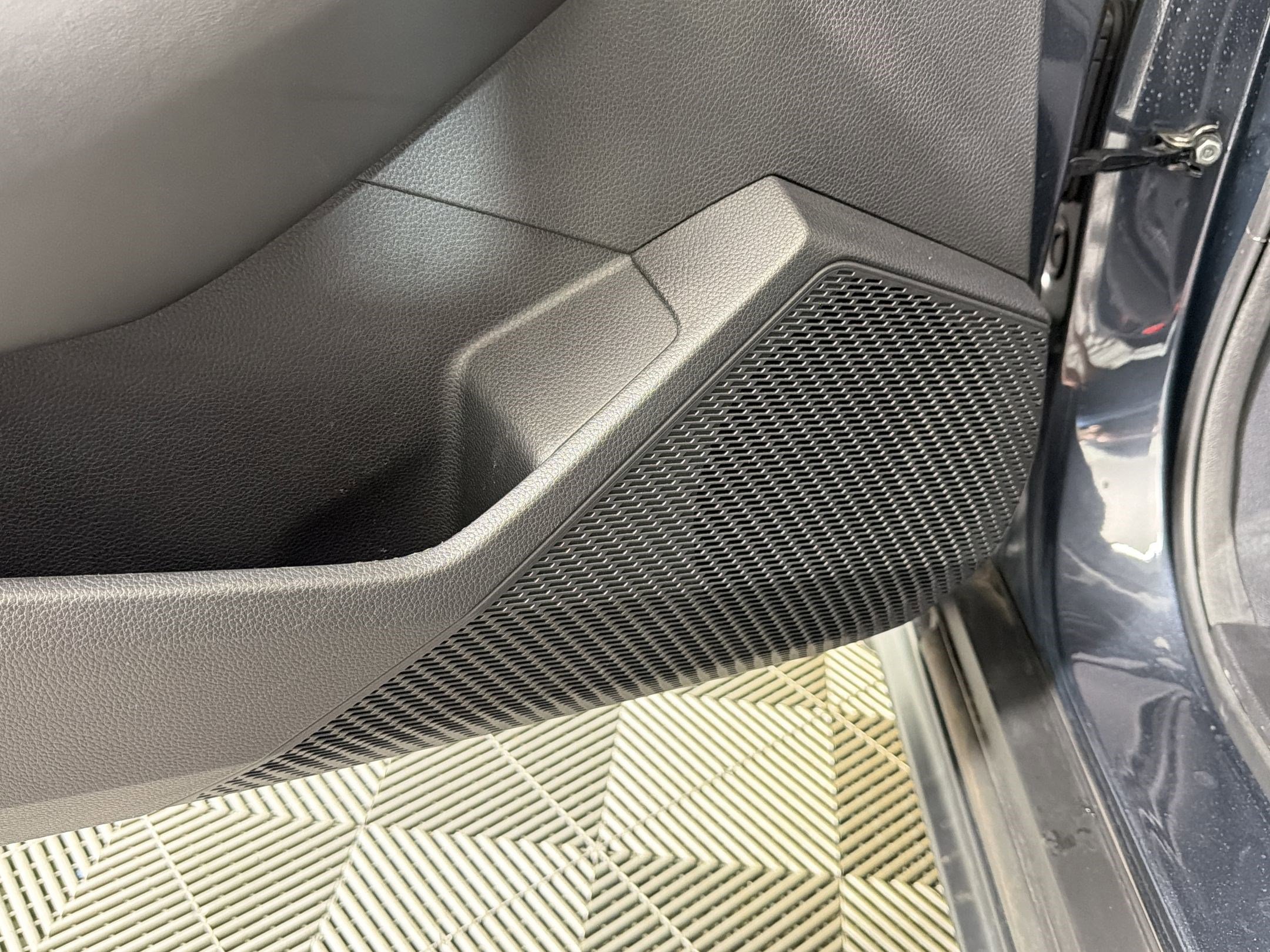 Used 2023 Honda Accord EX image 23