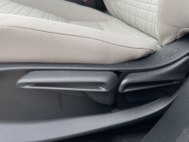 New 2027 Honda HR-V LX image 22