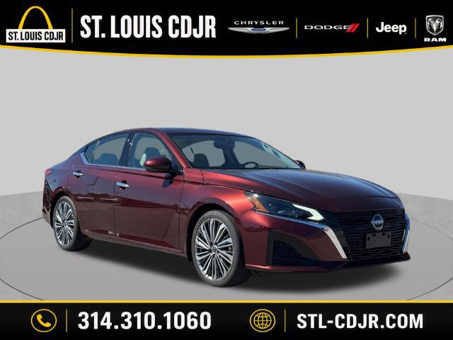 Used 2023 Nissan Altima 2.5 SL
