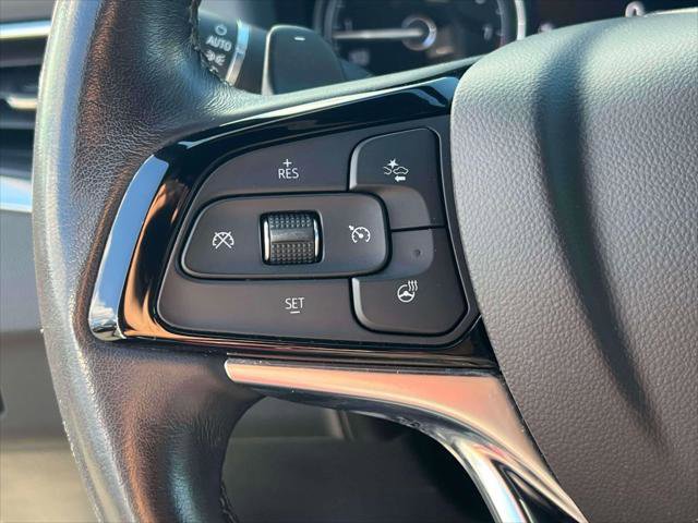 Used 2022 Buick Enclave Essence w/ Sport Touring Edition image 22