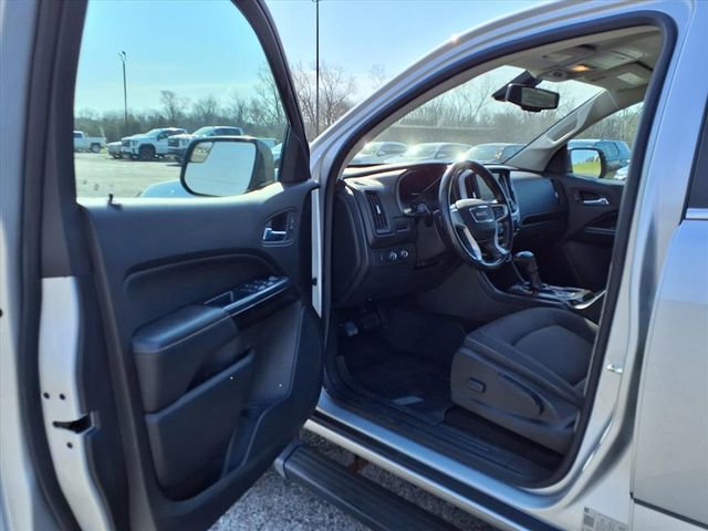 Used 2018 GMC Canyon SLE image 45