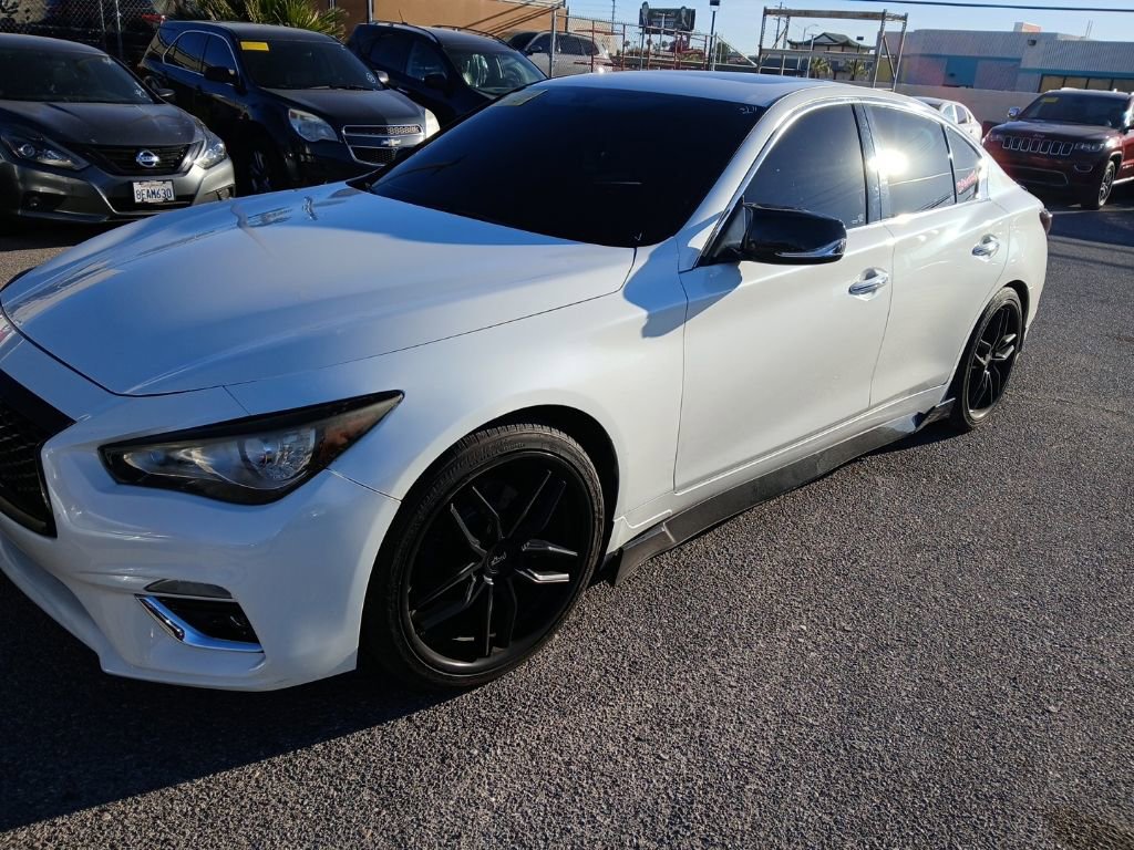 Used 2018 INFINITI Q50 Luxe w/ Essential Package (3.0T Luxe) image 1