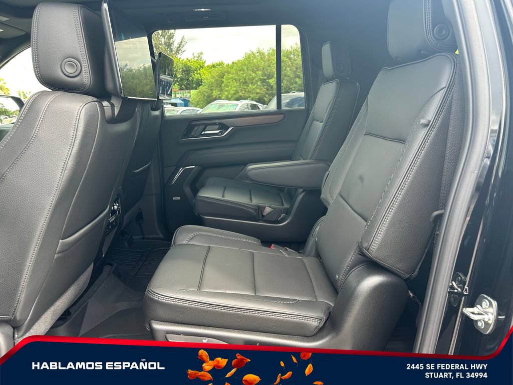New 2026 GMC Yukon XL Denali w/ Denali Reserve Package AWD/4WD image 11