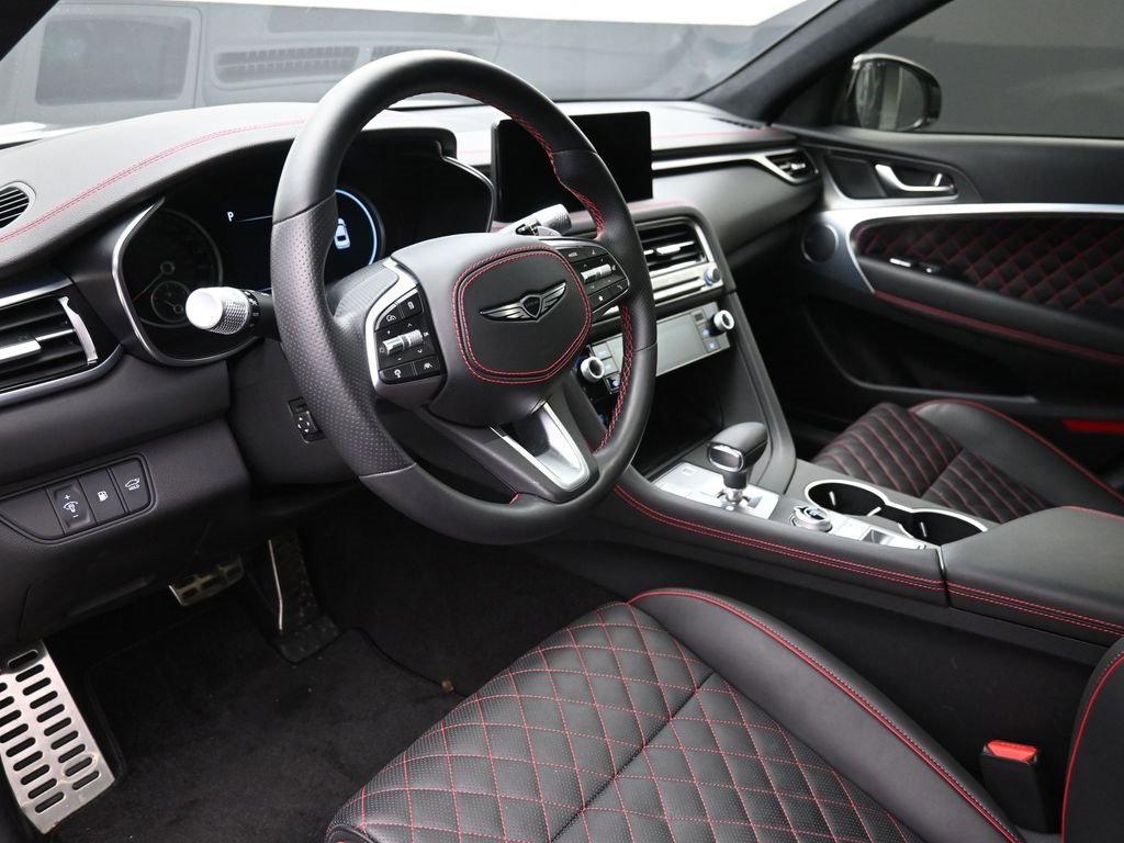 Used 2024 Genesis G70 3.3T Advanced w/ Sport Prestige Package image 18