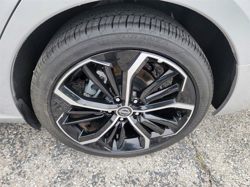 Used 2025 Nissan Altima 2.5 SR image 13