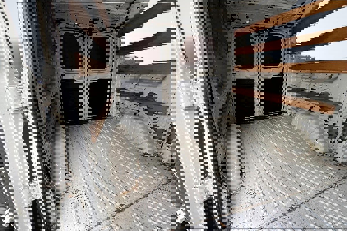 Used 2016 Ford Transit 250 130 Low Roof w/ Exterior Upgrade Package image 27