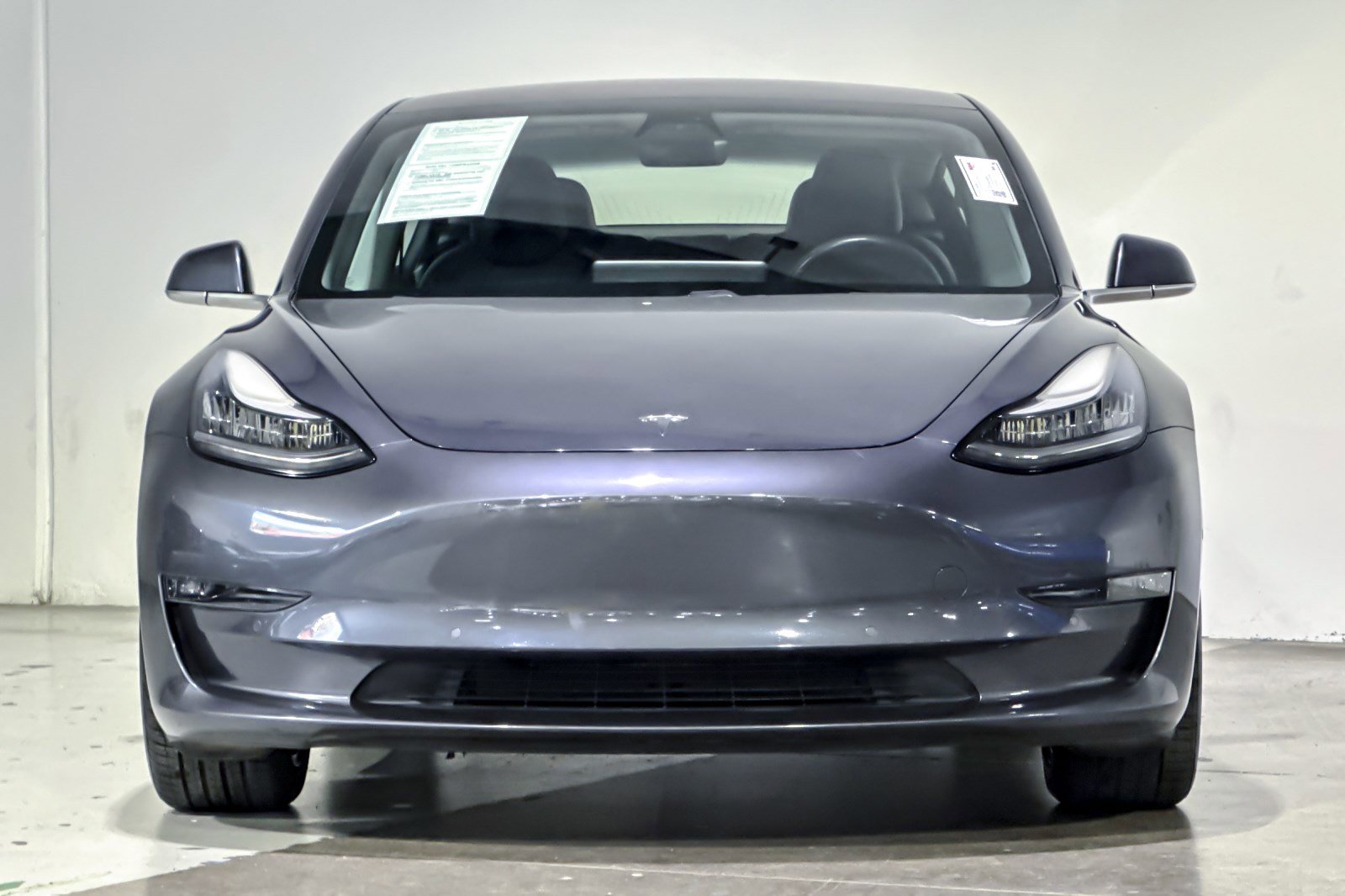 Used 2018 Tesla Model 3 Long Range RWD image 4