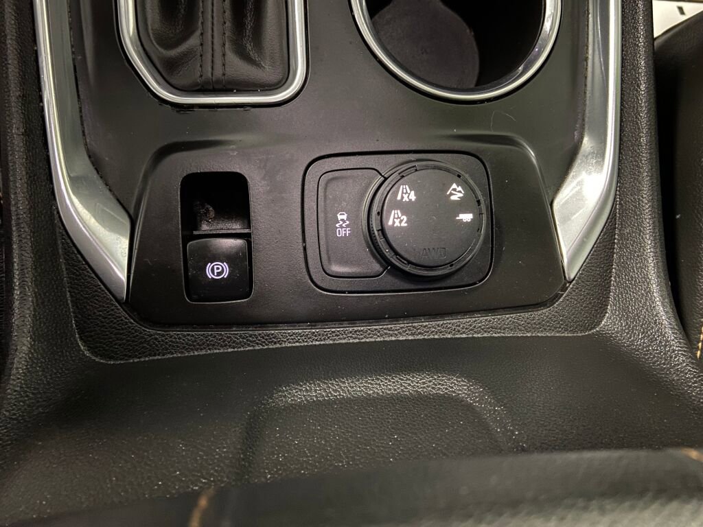 Used 2019 Chevrolet Traverse LT w/ LT Premium Package image 20