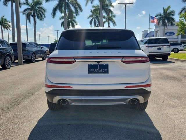 Certified 2023 Lincoln Corsair FWD w/ Equipment Group 101A image 5