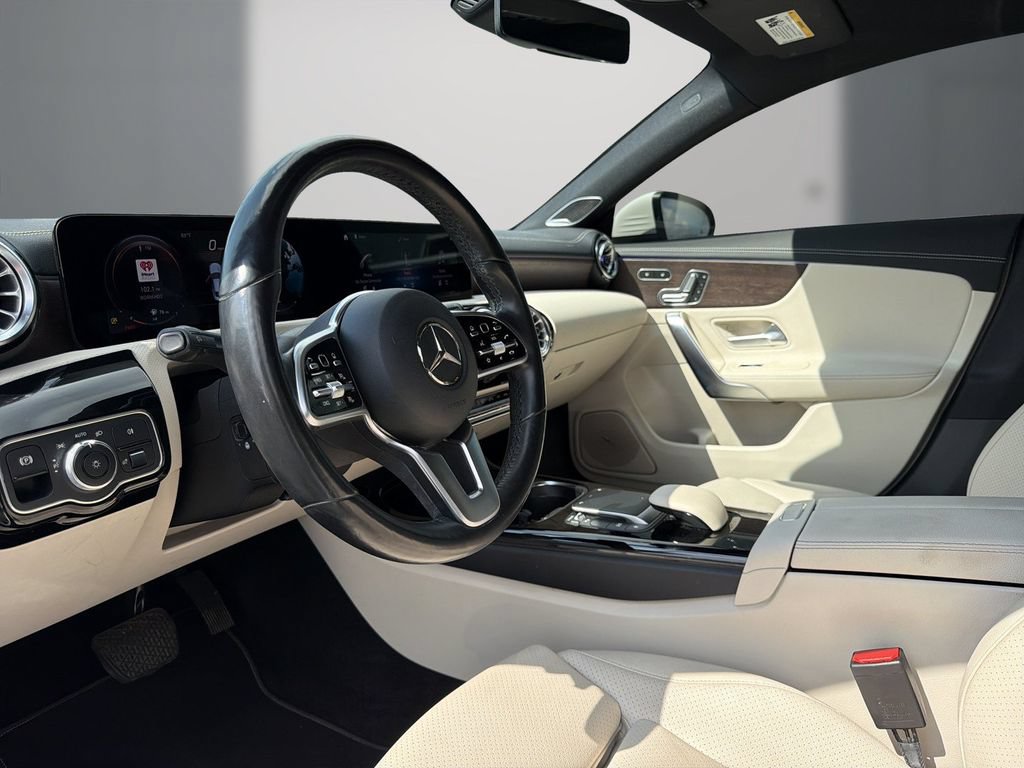 Used 2022 Mercedes-Benz CLA 250 4MATIC image 12