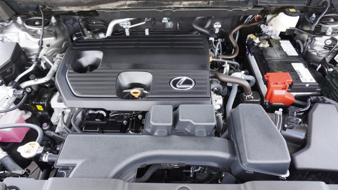 Used 2025 Lexus NX 250 FWD w/ Towing Package (2000 Lbs) image 34