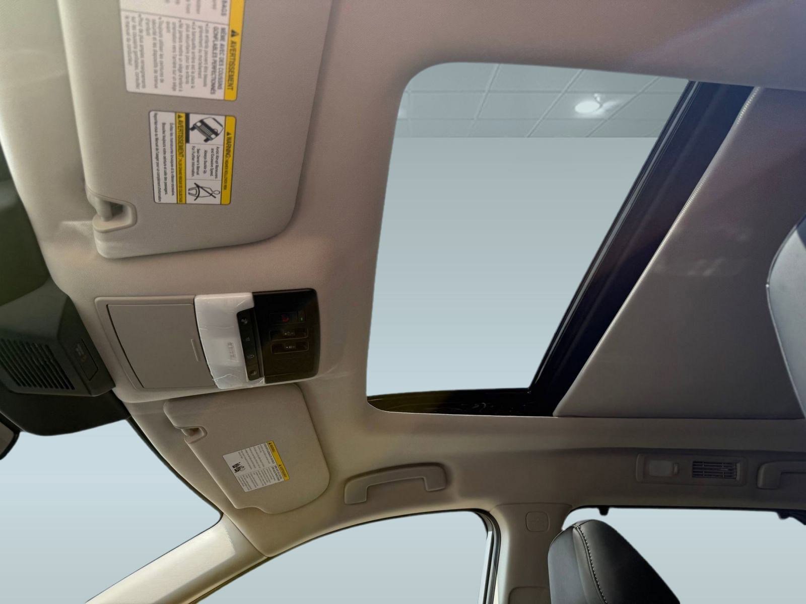 New 2025 Nissan Pathfinder Platinum image 12