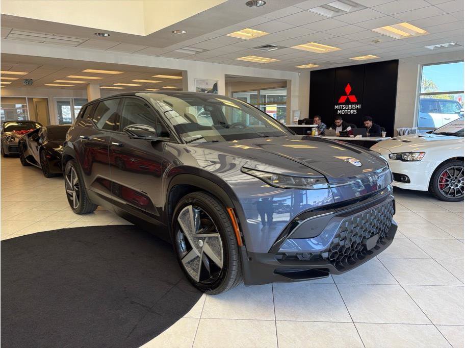 Used 2023 Fisker Ocean One AWD/4WD image 3