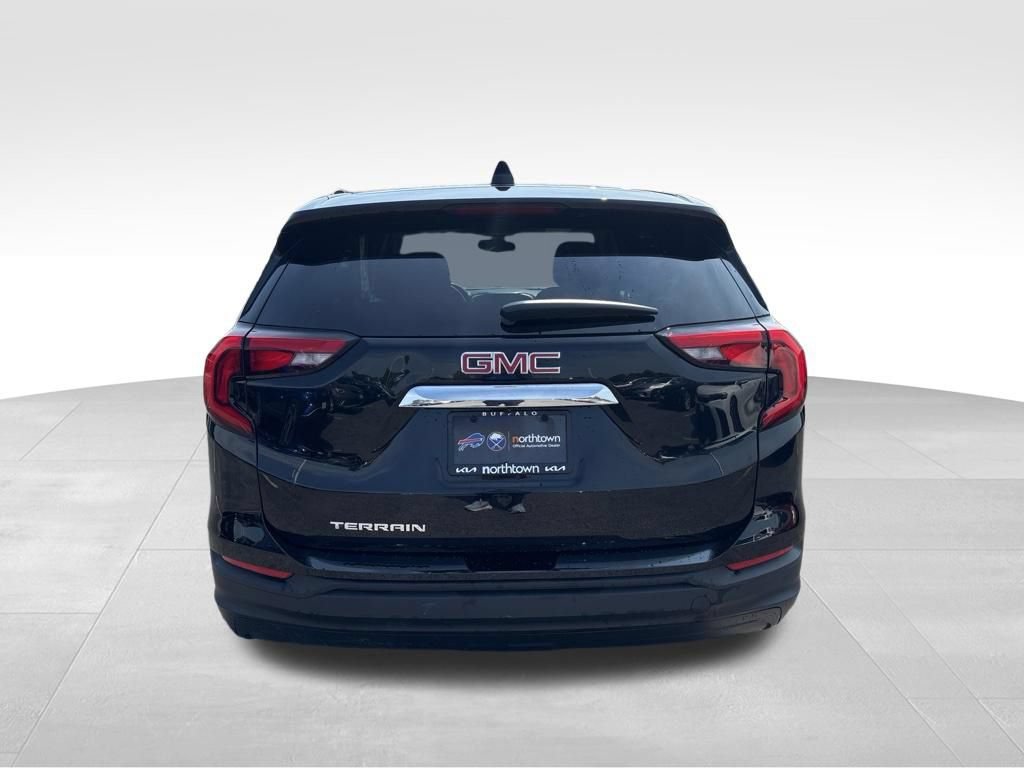 Used 2019 GMC Terrain SLE w/ LPO, Floor Liner Package FWD image 7