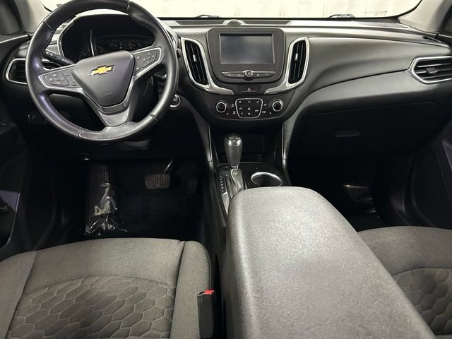Used 2018 Chevrolet Equinox LT AWD/4WD image 16