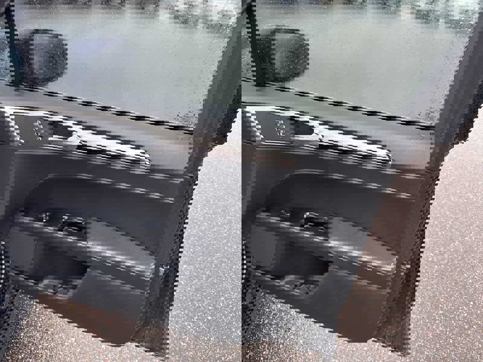 Used 2015 Ford Fusion SE w/ Equipment Group 202A image 26