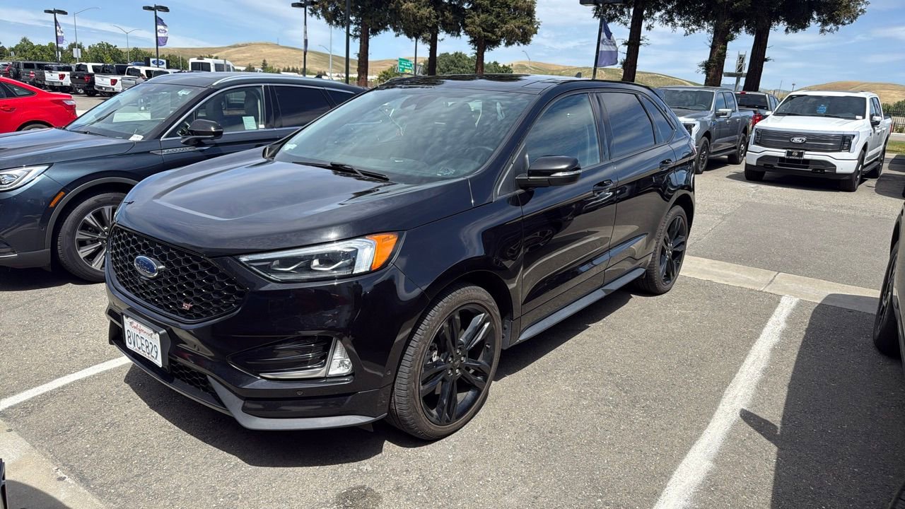Used 2020 Ford Edge ST w/ Equipment Group 401A