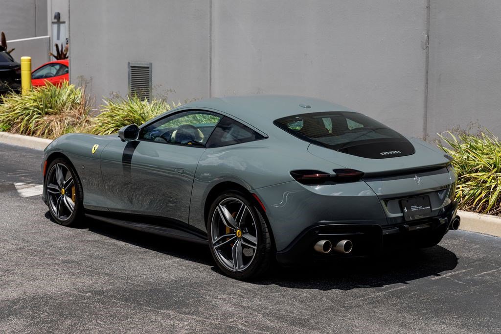 Used 2023 Ferrari Roma RWD image 3