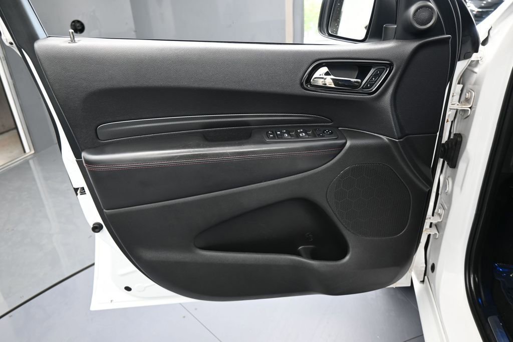 Used 2021 Dodge Durango R/T w/ Blacktop Package RWD image 13