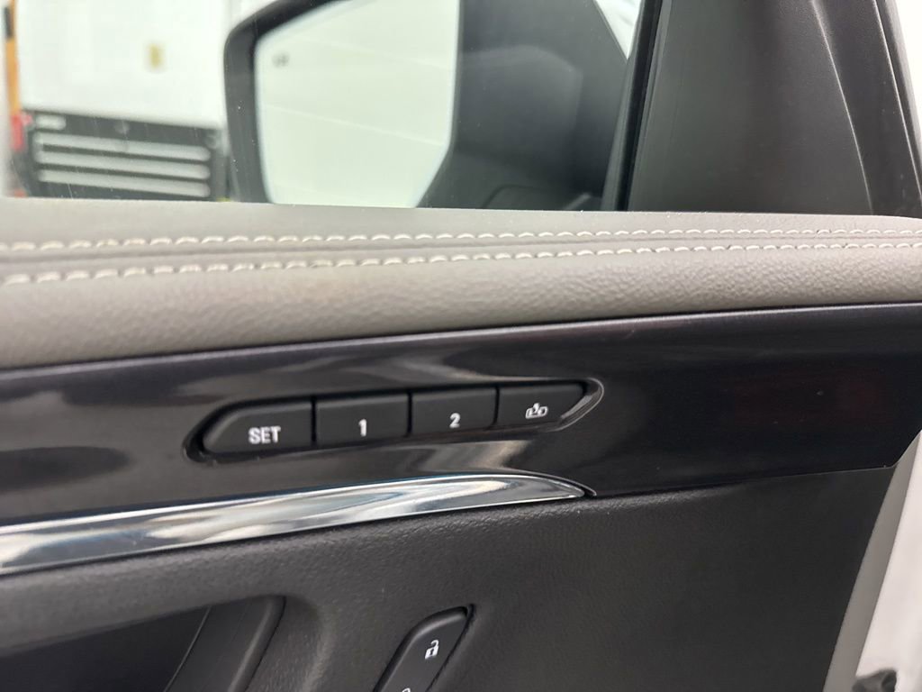 Used 2017 Chevrolet Impala Premier w/ Enhanced Convenience Package image 21