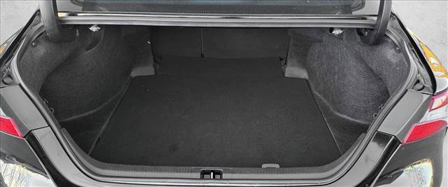 Used 2024 Toyota Camry SE FWD image 8